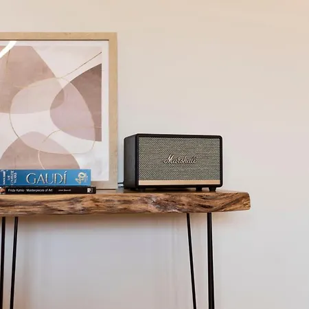 アパート Superb Flat W/ Ac & Balcony By Lovelystay *